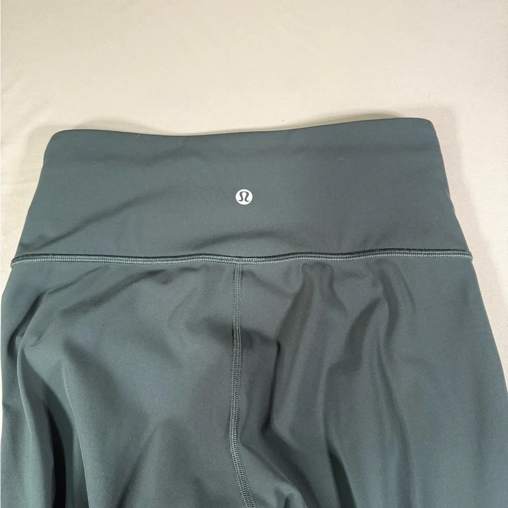 Lululemon Teal High Rise Capri Leggings Size 6 - Picture 4 of 8